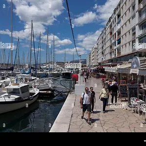  Appartement Cote D'azur Spacieux / Lumineux