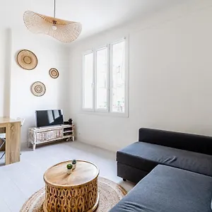  Appartement T3 En Rez-de-chaussee, Avec Velos, Plages Mourillon